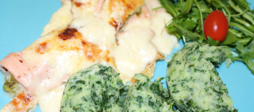 Witloof met Veggieworst en kaassaus